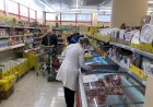 Zabıta ekipleri marketlerde ürün denetledi