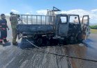Mazot ve yağ yüklü kamyonet alevlere teslim oldu