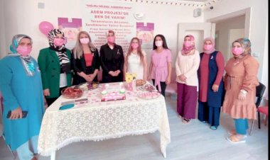 Adem'de meme kanseri farkındalığı