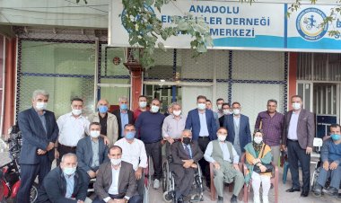 Milletvekili Fırat'tan Engelliler günü mesajı