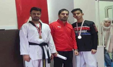 Mehmet Teyfik Göksu İmam Hatip Lisesi öğrencileri tekvandoda 1. oldu