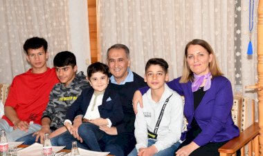 Sevgi Evleri Çocukları Vali Mahmut Çuhadar’ın İftar Sofrasına Konuk Oldu