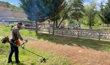 Gölbaşı'nda parklara bakım çalışması