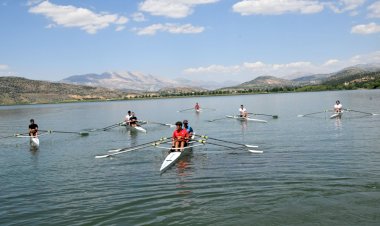 Kürek Milli Takımı Gölbaşında Kamp Yapıyor