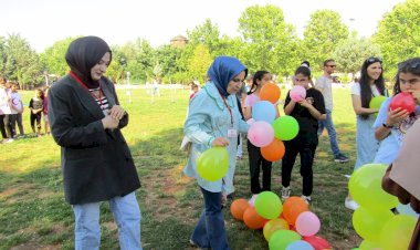 Genç Gölbaşı Derneği Çocuk Şenliği Düzenledi