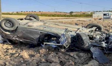 Otomobil şarampole devrildi: 1 ölü, 1 yaralı