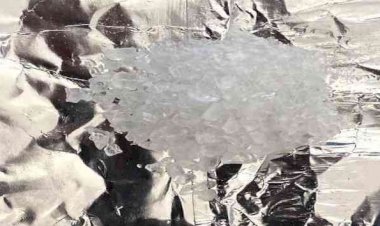 Yolcunun üzerinde uyuşturucu kullanma aparatı ele geçirildi