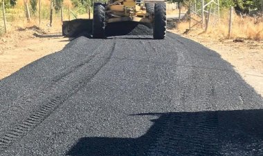 Gölbaşında Köy yolları onarılıyor