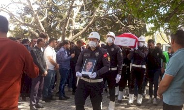Depremde cenazesi karışan polis, 14 ay sonra memleketine getirilerek toprağa verildi