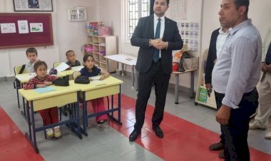 Kaymakam Seyhan Gedikli ve Karaburun köylerini ziyaret etti