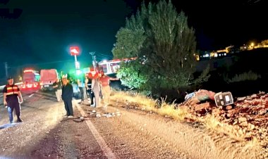 Otomobilin çarptığı traktörün sürücüsü ağır yaralandı