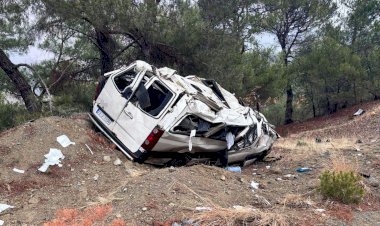 Malatya’da minibüs şarampole devrildi: 1 yaralı