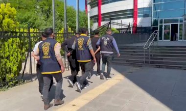 Çaldıkları paralarla dövme yapmışlar
