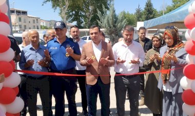 Kaymakam Algın, Adem yıl sonu sergisi ve kermesinin açılışını gerçekleştirdi