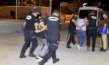 Kirveler suç örgütüne darbe: 5 şüpheli tutuklandı ‎