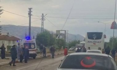 Yolcu otobüsü yayaya çarptı: 1 yaralı