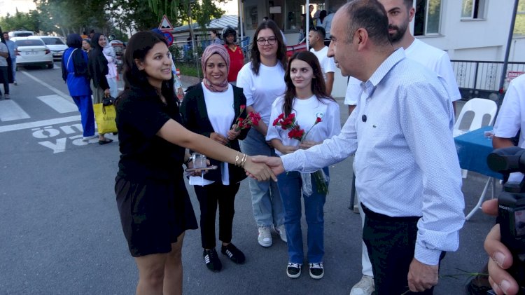 Adıyaman'da, öğrenciler çiğköfteyle karşılandı