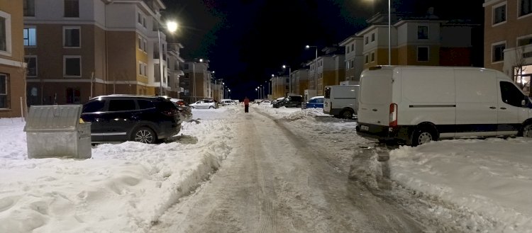 ‎Gölbaşı Yenişehir’de Kar Esareti: Yollar Buz Pistine Döndü!