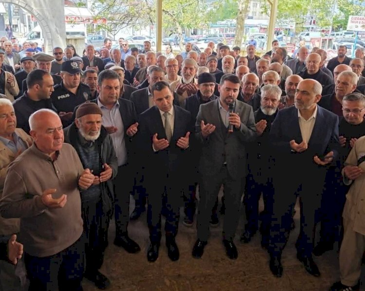 Kutsal topraklara gidecek hacılar dualarla uğurlandı