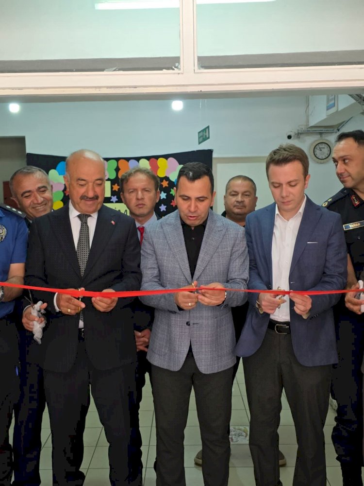 Balkar İlkokulunda Yıl Sonu Resim Sergisi Açıldı